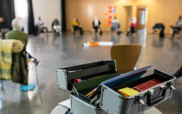 Symbolic image: Moderation case in the seminar room (Photo: Thomas Müller)